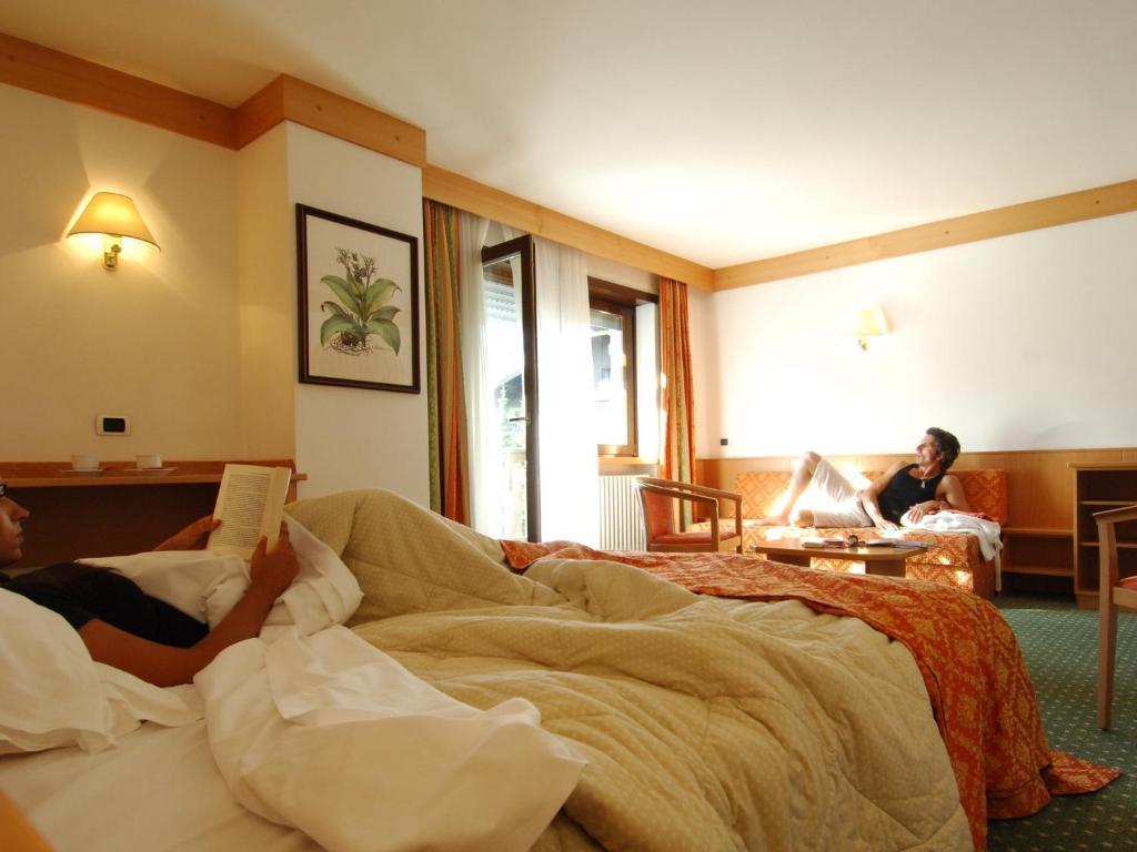 Hotel Antares Selva di Val Gardena Szoba fotó